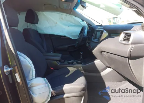 2019 Kia Sorento 3.3L Lx из США, поврежденный, VIN 5XYPG4A5XKG491394